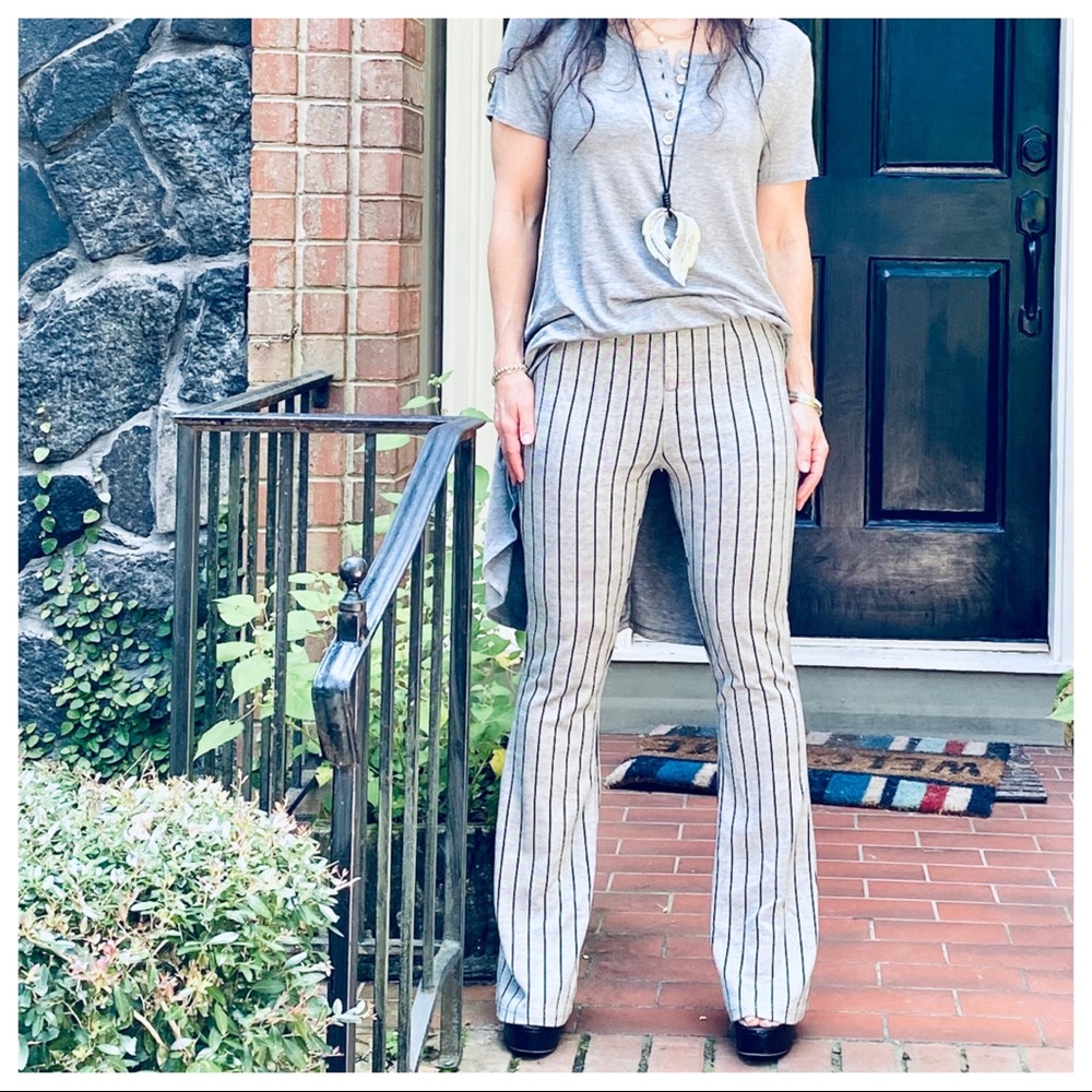 CHIC HIGH WAIST GRAY/BLACK STRIPED BELL PANTS